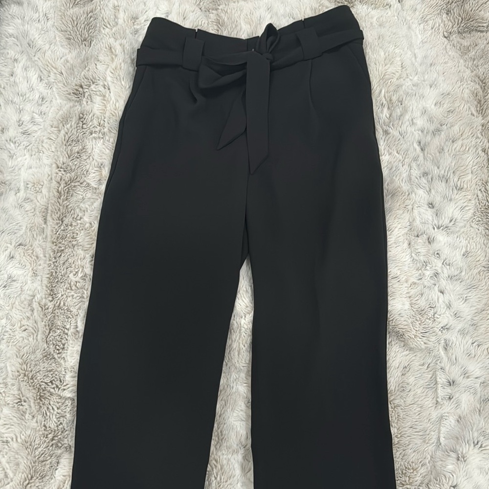 Express Cinched waist ankle high rise black pants - Size 4